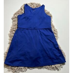 Gap fit women’s blue athletic dress with built shorts